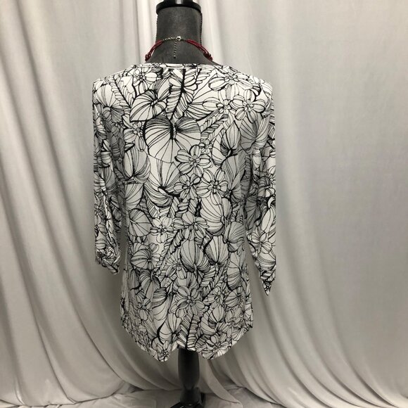 Christopher and Banks Top Womens Size Medium White Black Floral Stretchy Tunic - Picture 4 of 6